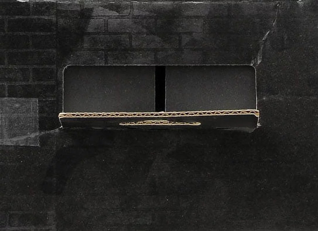 Elevate Your Training with Everlast Wrist Wrap Heavy Bag Gloves – S/M, Black for Ultimate Mitt, Reflex & Bag Work